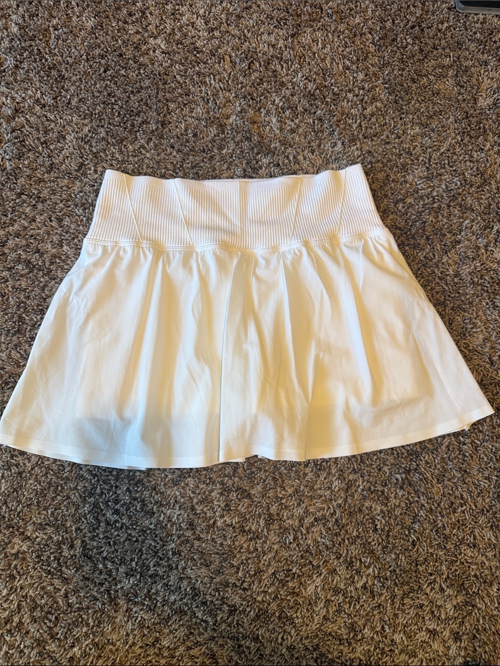 NWT! Aerie white skort